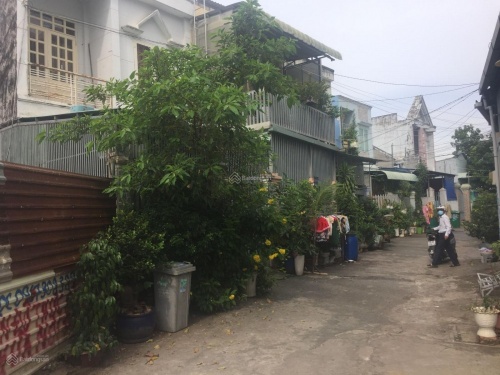 Cần bán gấp 303m đất Phường Phú Hữu, Quận 9, Hồ Chí Minh
