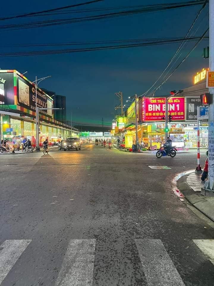 Cần bán lô đất trung tâm thành phố Thuận An, trong KDC Vsip1, kinh doanh vạn nghề